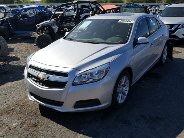 1G11C5SA4DF304877 - 2013 CHEVROLET MALIBU 1LT SILVER photo 2