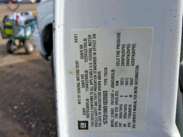 1GTCS19WX18225923 - 2001 GMC SONOMA WHITE photo 10