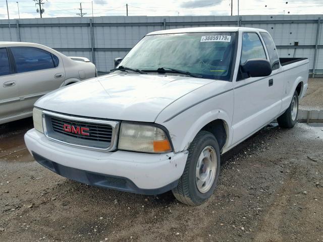 1GTCS19WX18225923 - 2001 GMC SONOMA WHITE photo 2