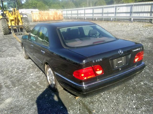 WDBJF25H5XA797846 - 1999 MERCEDES-BENZ E 300TD BLACK photo 3