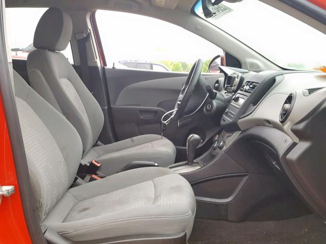 1G1JA6SH3C4226207 - 2012 CHEVROLET SONIC LS RED photo 5