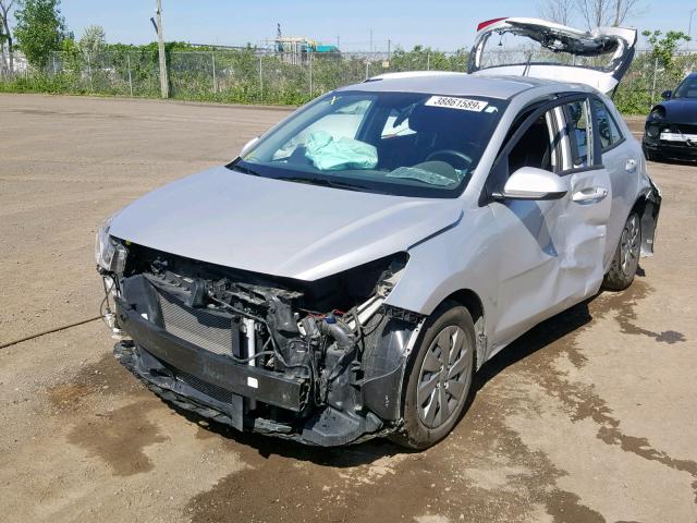 3KPA25AB0JE138738 - 2018 KIA RIO LX SILVER photo 2