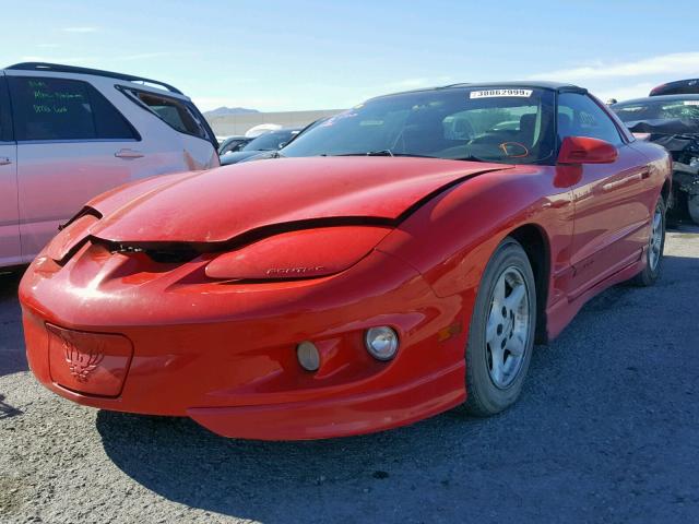 2G2FS22K512113302 - 2001 PONTIAC FIREBIRD RED photo 2