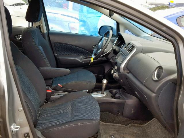 3N1CE2CP3EL366700 - 2014 NISSAN VERSA NOTE SILVER photo 5