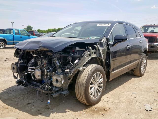 1GYKNCRS7JZ185686 - 2018 CADILLAC XT5 LUXURY BLACK photo 2