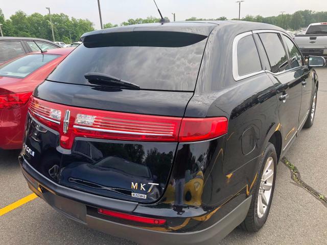 2LMHJ5NKXHBL00405 - 2017 LINCOLN MKT BLACK photo 4