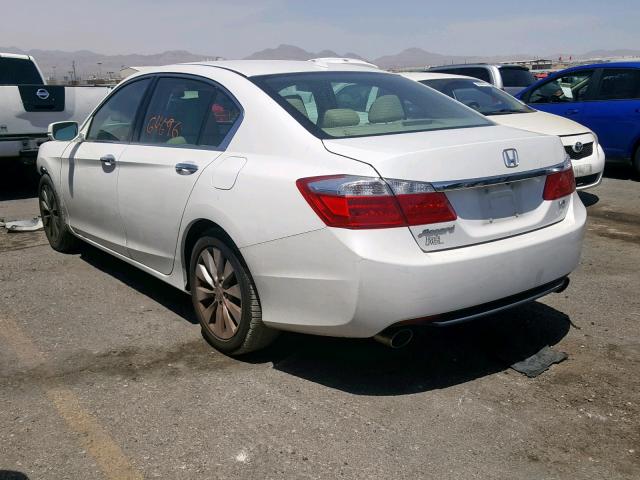 1HGCR3F88FA032460 - 2015 HONDA ACCORD EXL WHITE photo 3