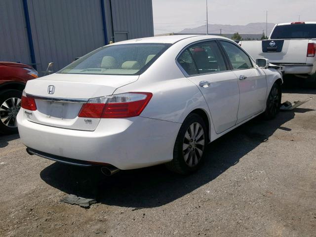 1HGCR3F88FA032460 - 2015 HONDA ACCORD EXL WHITE photo 4