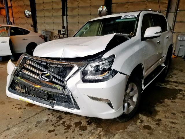 JTJBM7FX9E5066760 - 2014 LEXUS GX WHITE photo 2