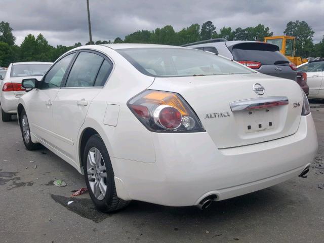 1N4AL2AP4AN472280 - 2010 NISSAN ALTIMA BAS WHITE photo 3