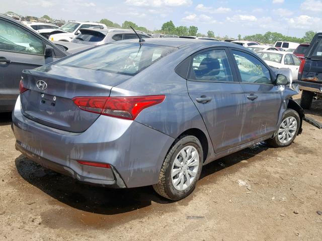 3KPC24A34KE060137 - 2019 HYUNDAI ACCENT SE GRAY photo 4