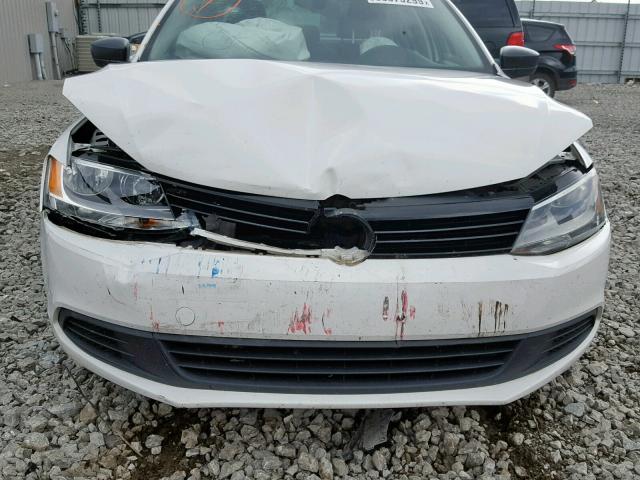 3VW2K7AJ4CM392112 - 2012 VOLKSWAGEN JETTA BASE WHITE photo 9