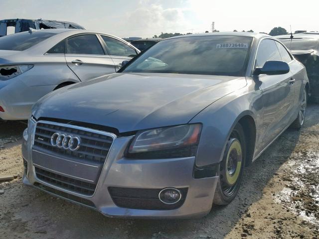 WAULFAFR5AA002925 - 2010 AUDI A5 PREMIUM GRAY photo 2