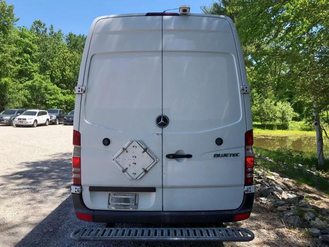 WD3PE8CB5B5586061 - 2011 MERCEDES-BENZ SPRINTER 2 WHITE photo 6