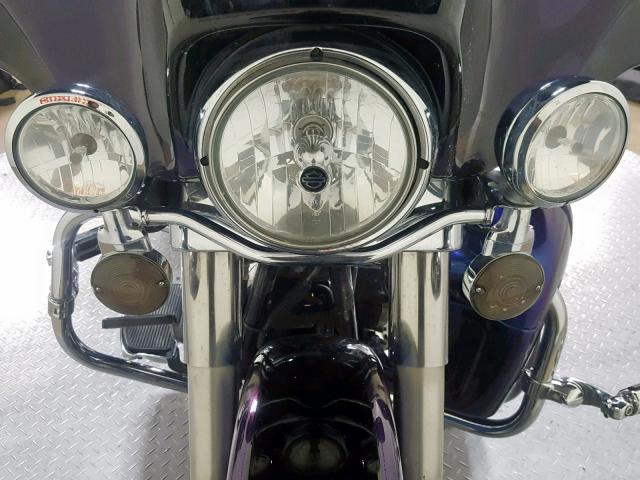 1HD1KEM38AB666317 - 2010 HARLEY-DAVIDSON FLHTK BLUE photo 17