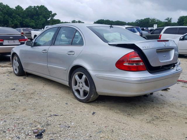 WDBUF65JX5A654976 - 2005 MERCEDES-BENZ E 320 SILVER photo 3