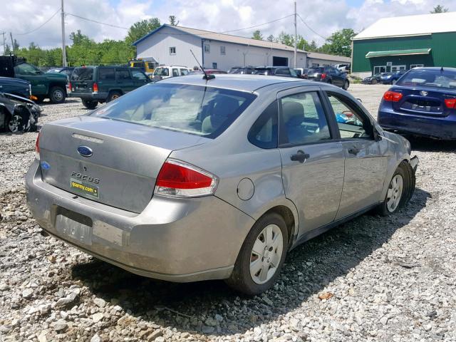 1FAHP34NX8W282345 - 2008 FORD FOCUS S/SE GREEN photo 4