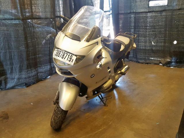 WB10499A32ZE86628 - 2002 BMW R1150 RT SILVER photo 2