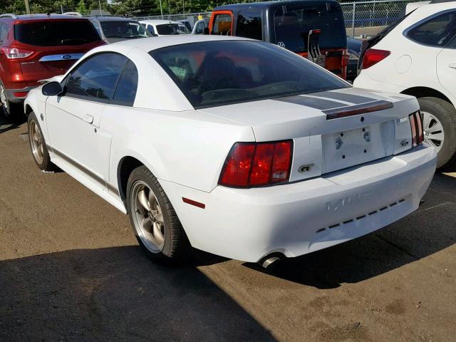 1FAFP42X24F102464 - 2004 FORD MUSTANG GT WHITE photo 3