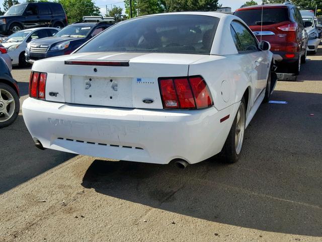 1FAFP42X24F102464 - 2004 FORD MUSTANG GT WHITE photo 4