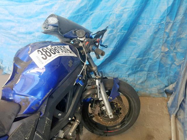 JS1VP53A952103796 - 2005 SUZUKI SV650 BLUE photo 5