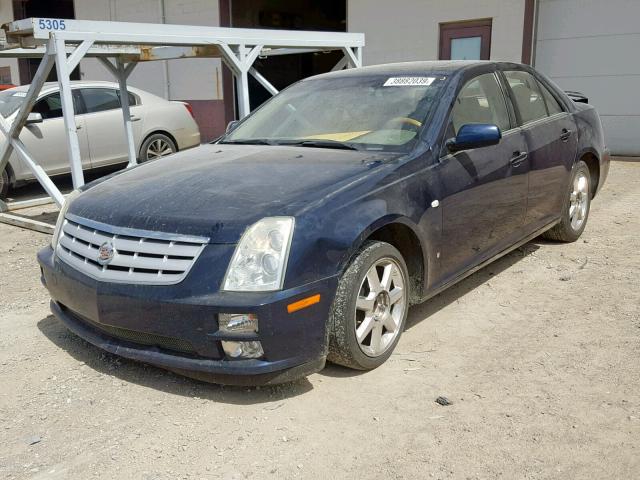 1G6DW677260128581 - 2006 CADILLAC STS BLUE photo 2