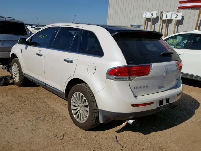 2LMDJ6JK4DBL27278 - 2013 LINCOLN MKX WHITE photo 3