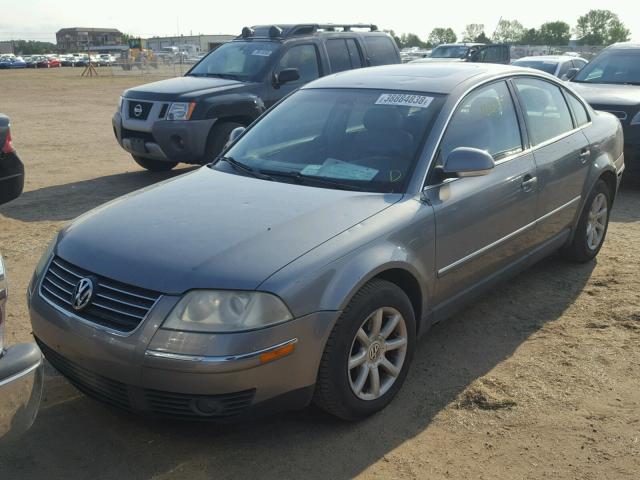 WVWPD63B74P328841 - 2004 VOLKSWAGEN PASSAT GLS GRAY photo 2