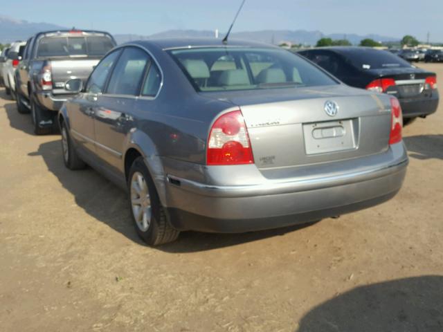 WVWPD63B74P328841 - 2004 VOLKSWAGEN PASSAT GLS GRAY photo 3