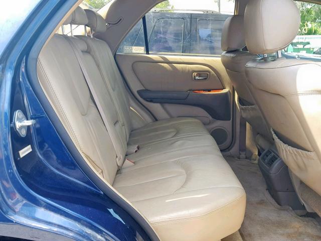 JTJGF10U920125780 - 2002 LEXUS RX 300 BLUE photo 6