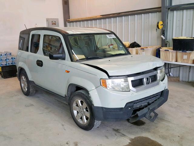 5J6YH1H70BL000823 - 2011 HONDA ELEMENT EX WHITE photo 1