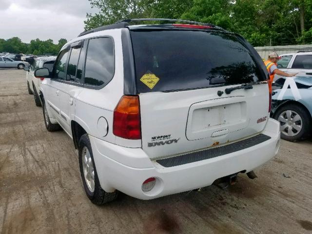 1GKDT13S852261579 - 2005 GMC ENVOY WHITE photo 3