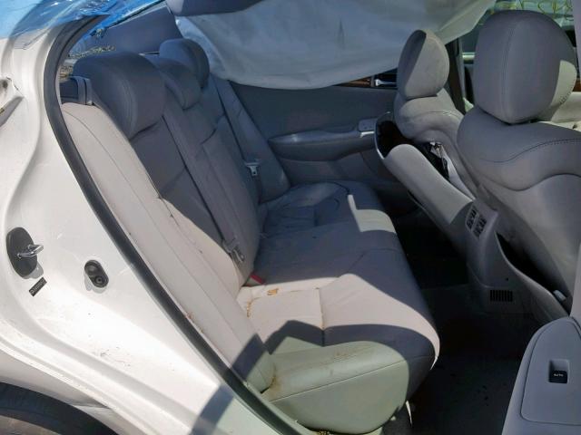 JTHBA30G455061879 - 2005 LEXUS ES 330 WHITE photo 6