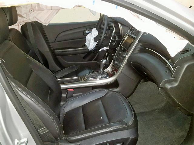 1G11H5SA5DF185366 - 2013 CHEVROLET MALIBU LTZ 银色 照片 5