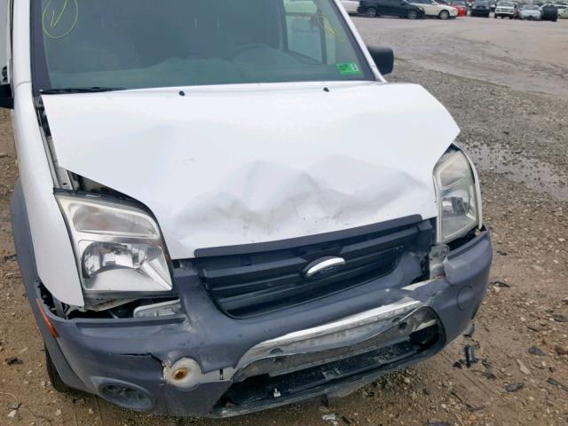 NM0LS7AN8DT137411 - 2013 FORD TRANSIT CO WHITE photo 9