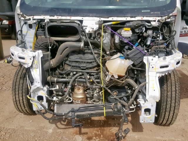 3C6TRVNG0GE131637 - 2016 RAM PROMASTER WHITE photo 7