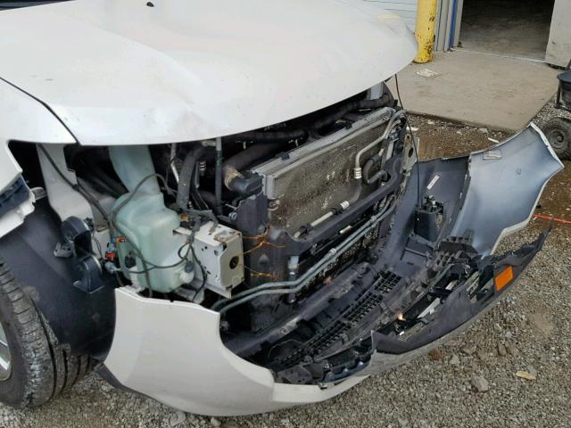 2FMDK3JC7ABB12568 - 2010 FORD EDGE SEL WHITE photo 9