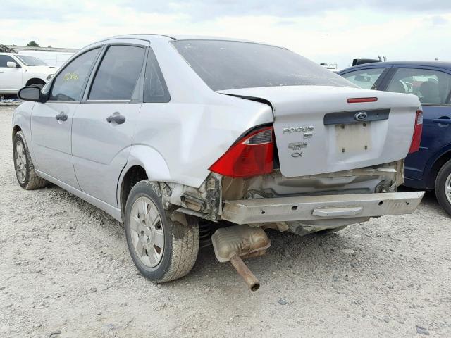 1FAFP34N17W220824 - 2007 FORD FOCUS ZX4 SILVER photo 3