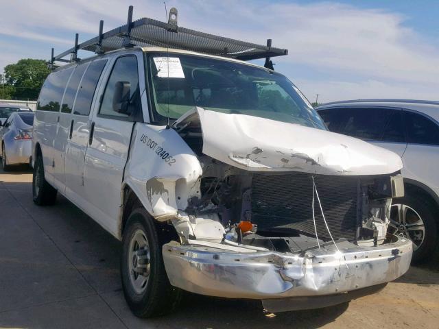 1GJHG39K981148568 - 2008 GMC SAVANA G35 WHITE photo 1