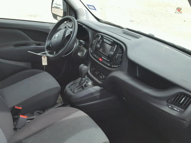 ZFBERFAB4H6D31693 - 2017 RAM PROMASTER 白色 照片 5