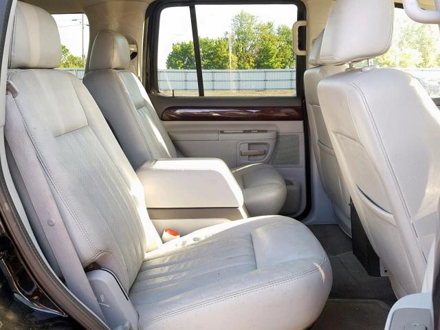 5LMEU88H14ZJ33511 - 2004 LINCOLN AVIATOR შავი ფოტო 6