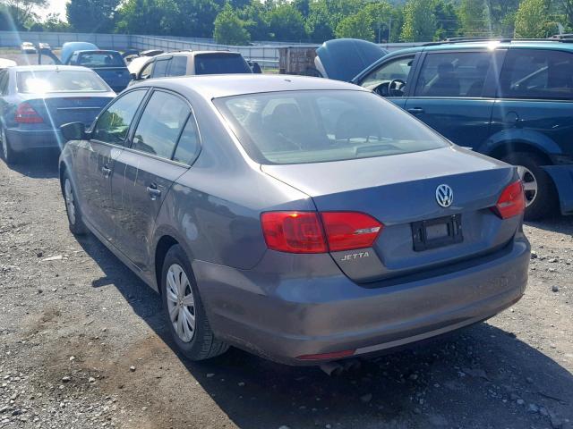 3VW2K7AJ9EM329381 - 2014 VOLKSWAGEN JETTA BASE GRAY photo 3