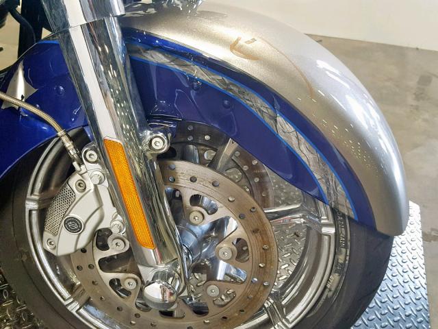 1HD1TEN11GB961858 - 2016 HARLEY-DAVIDSON FLHTKSE CV BLUE photo 19