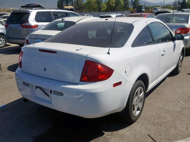 1G2AS18H597150953 - 2009 PONTIAC G5 WHITE photo 4