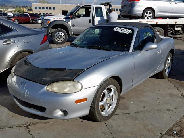 JM1NB353720229931 - 2002 MAZDA MX-5 MIATA SILVER photo 2