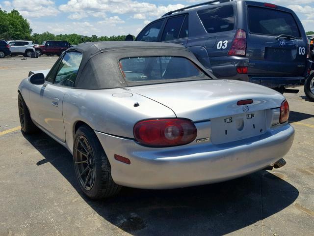 JM1NB353930300208 - 2003 MAZDA MX-5 MIATA SILVER photo 3