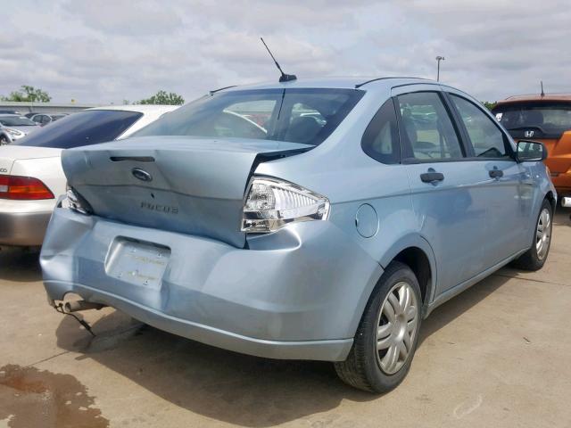 1FAHP34N88W244872 - 2008 FORD FOCUS S/SE BLUE photo 4