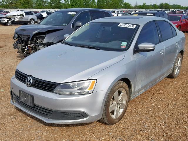 3VW3L7AJ4CM405314 - 2012 VOLKSWAGEN JETTA TDI GRAY photo 2