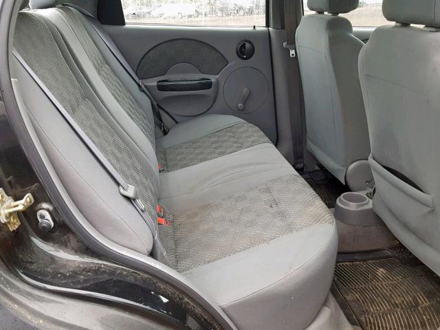 KL1TD52645B334888 - 2005 CHEVROLET AVEO BASE ნაცრისფერი ფოტო 6