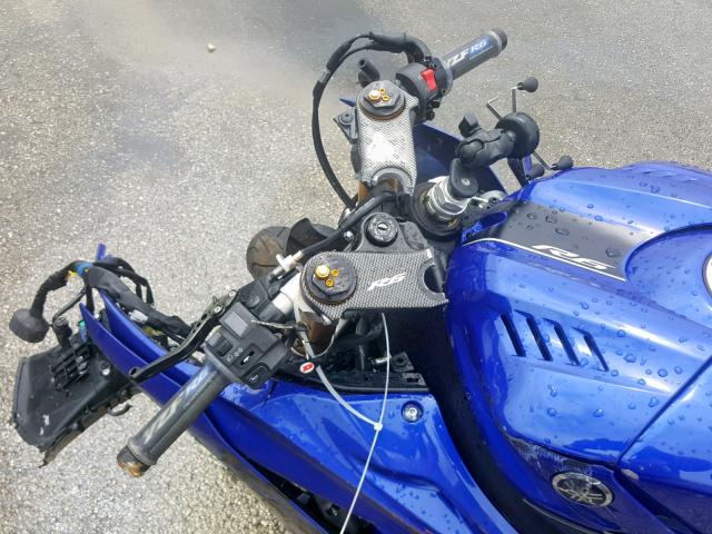 JYARJ28E6JA003668 - 2018 YAMAHA YZFR6 BLUE photo 5